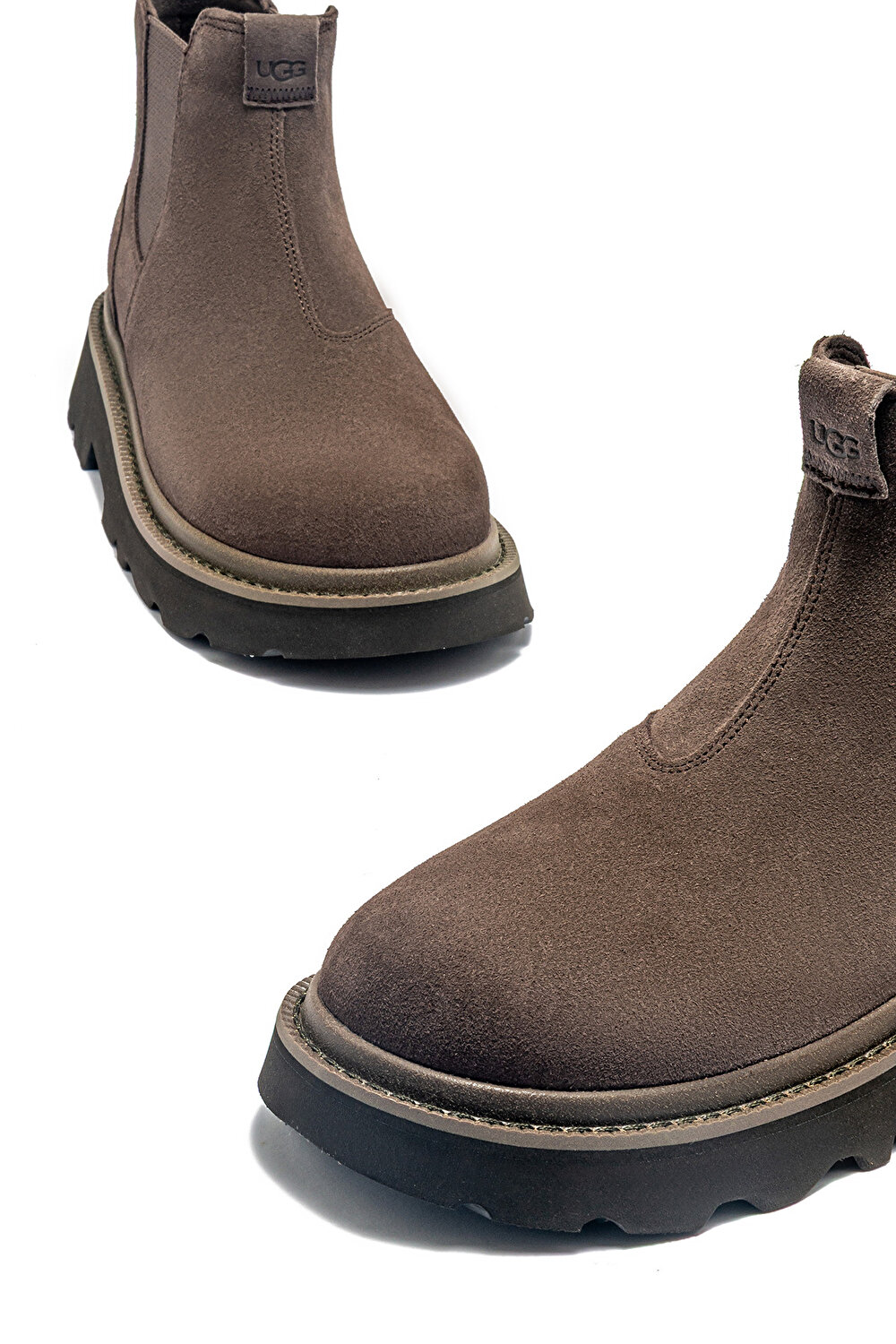 1171372 CHELSEA LUG UGG Erkek Bot