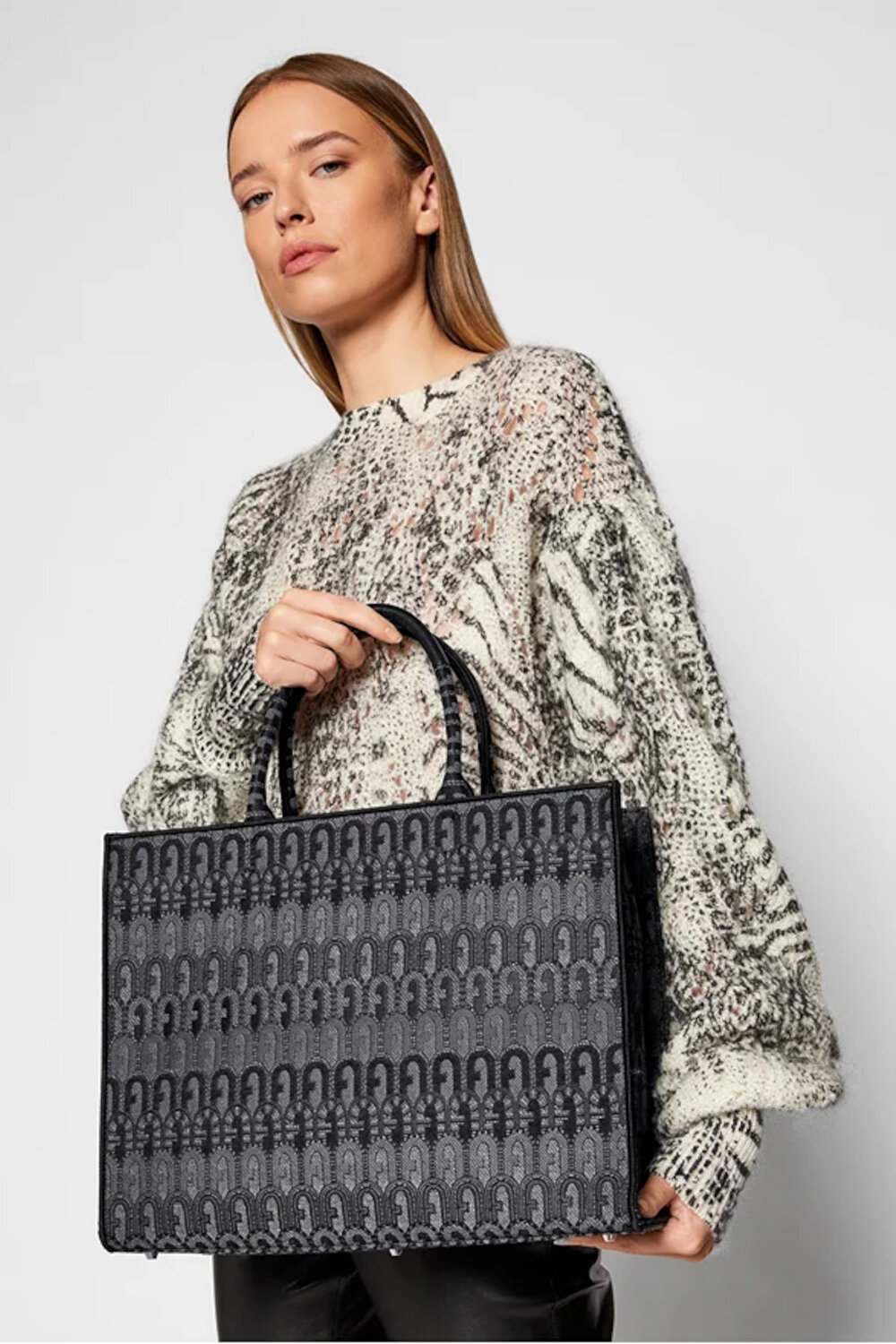 WB00255 FURLA OPPORTUNITY L TOTE