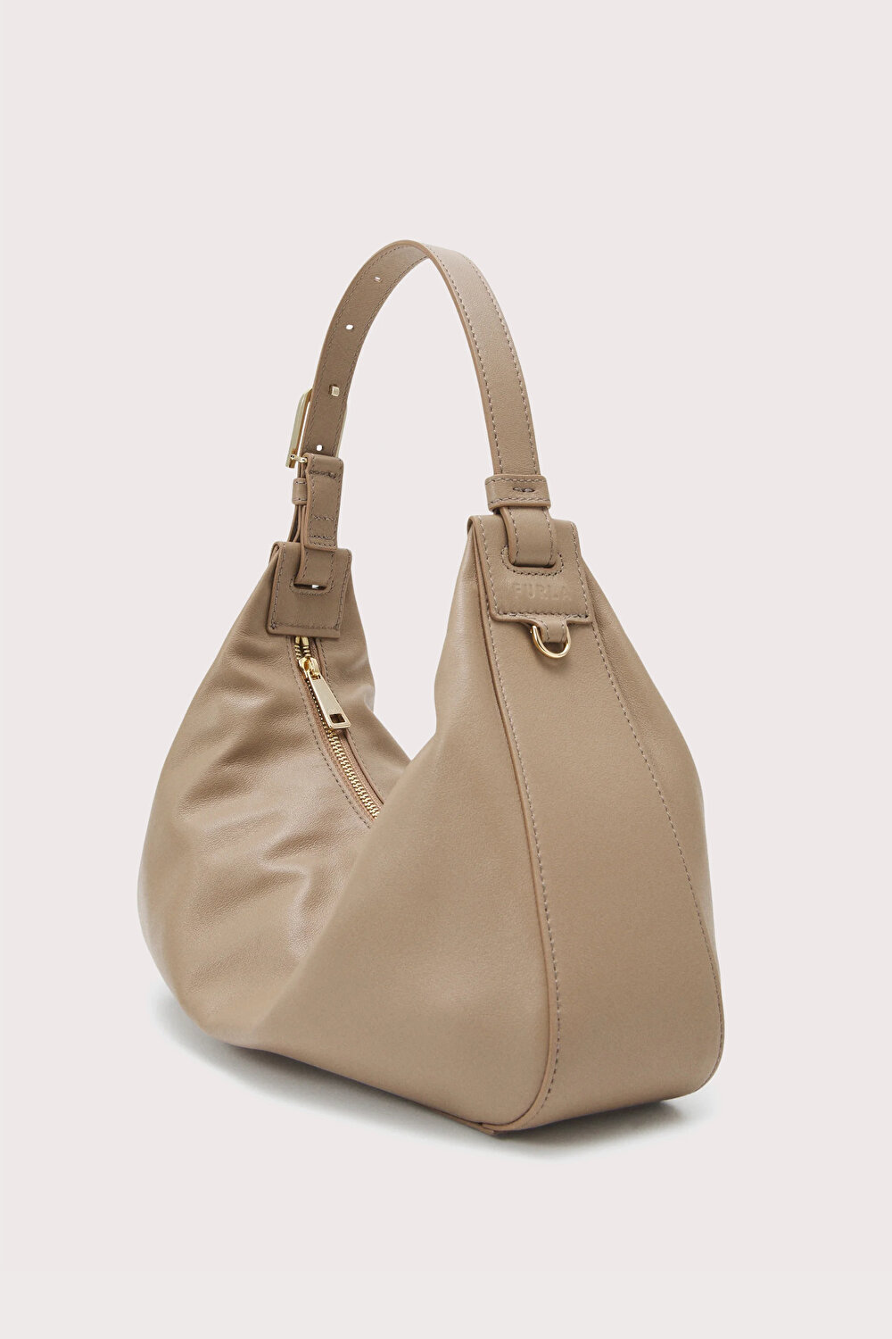 WB01065 FURLA FLOW M SHOULDER BAG 29