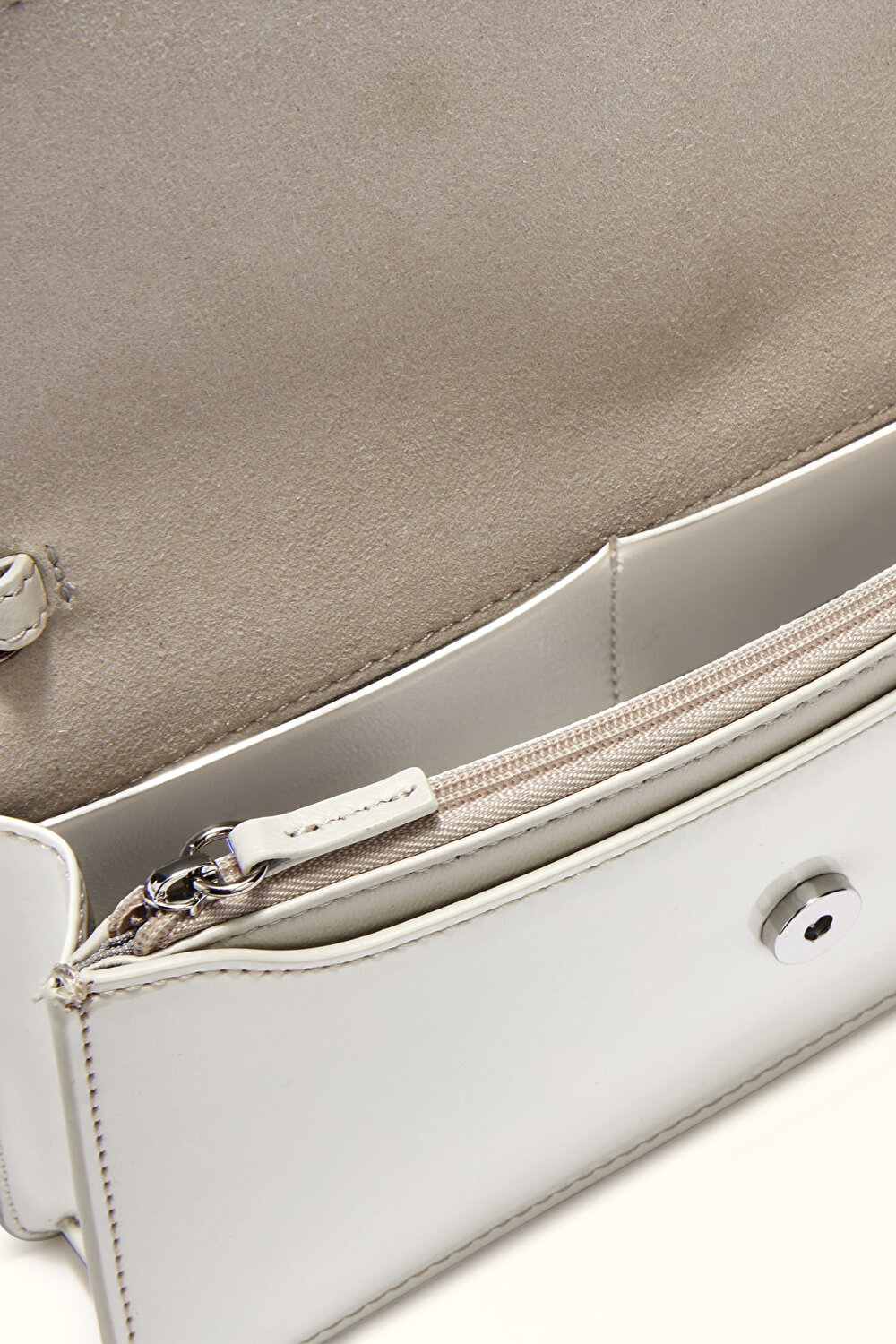 Crossbody clutch top