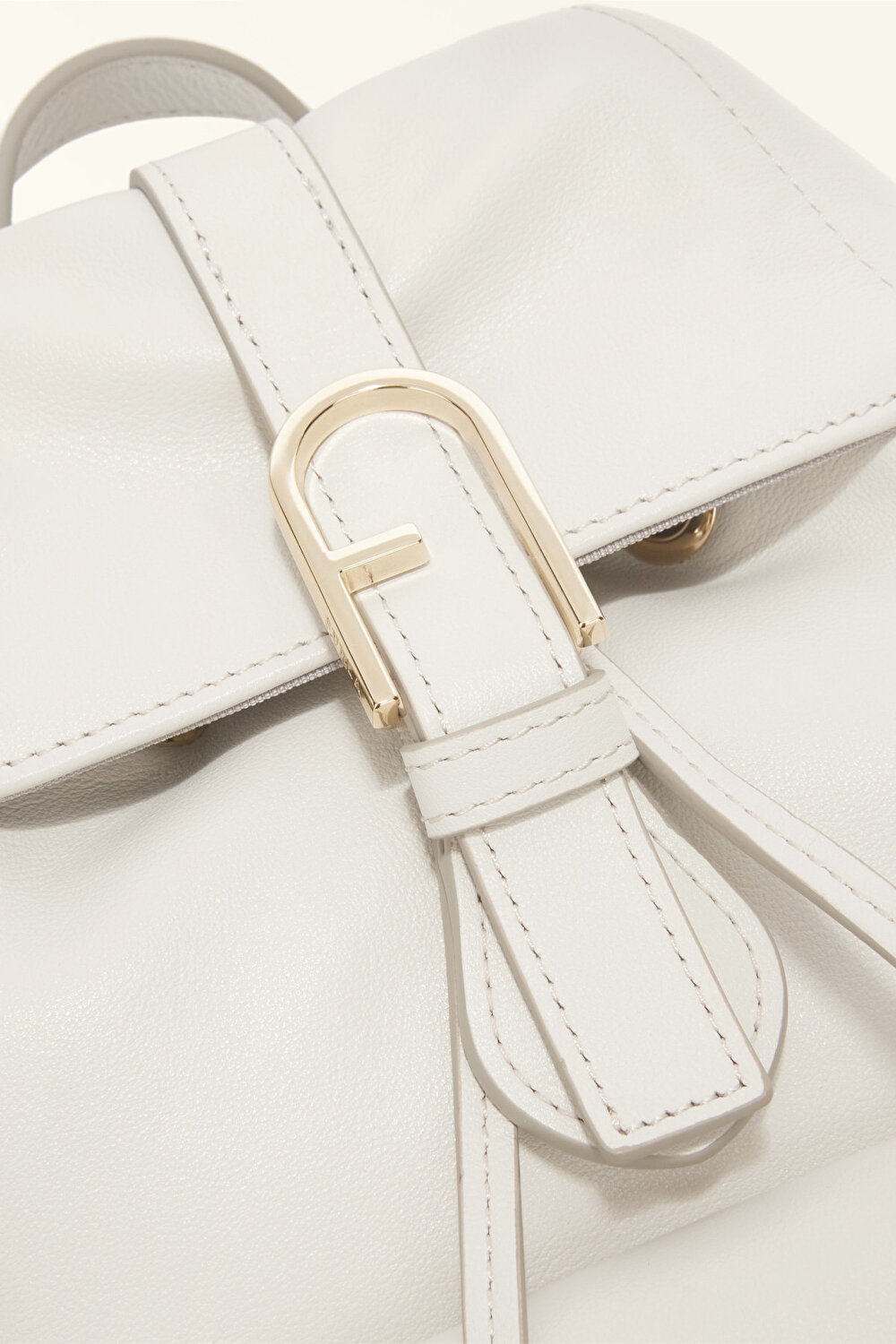 WB01084 FURLA FLOW S BACKPACK