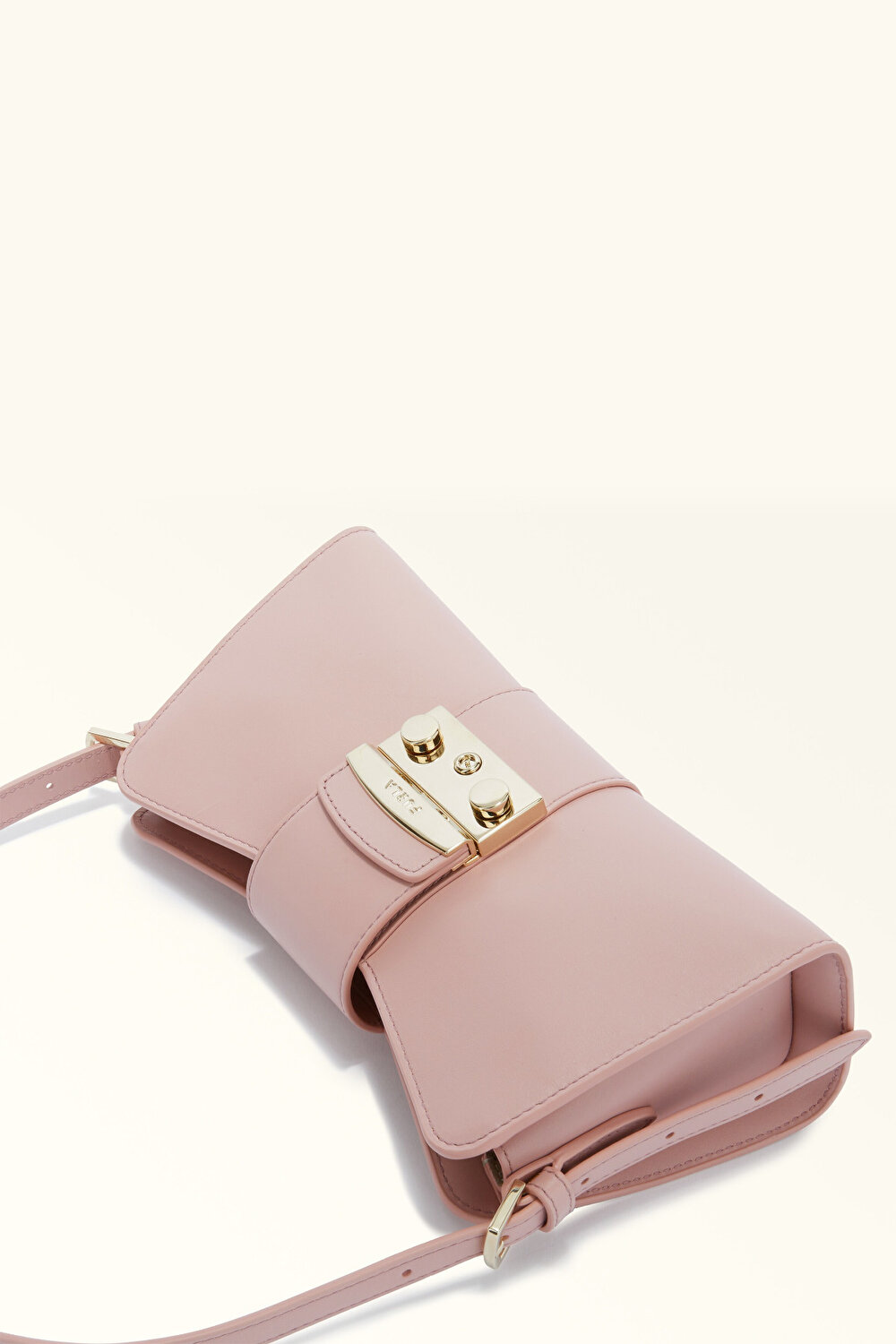 WB01112 METROPOLIS S SHOULDER BAG REMIX 25