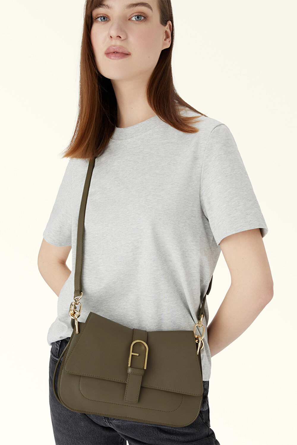 WB00996 FURLA FLOW M TOP HANDLE