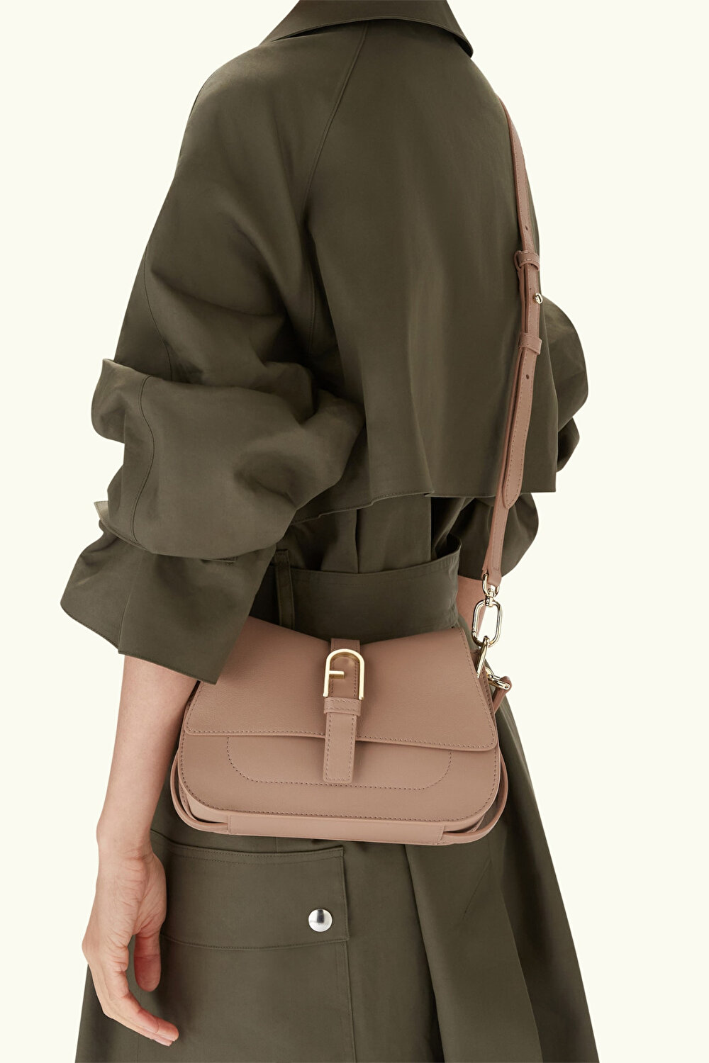 WB01032 FURLA FLOW MINI TOP HANDLE