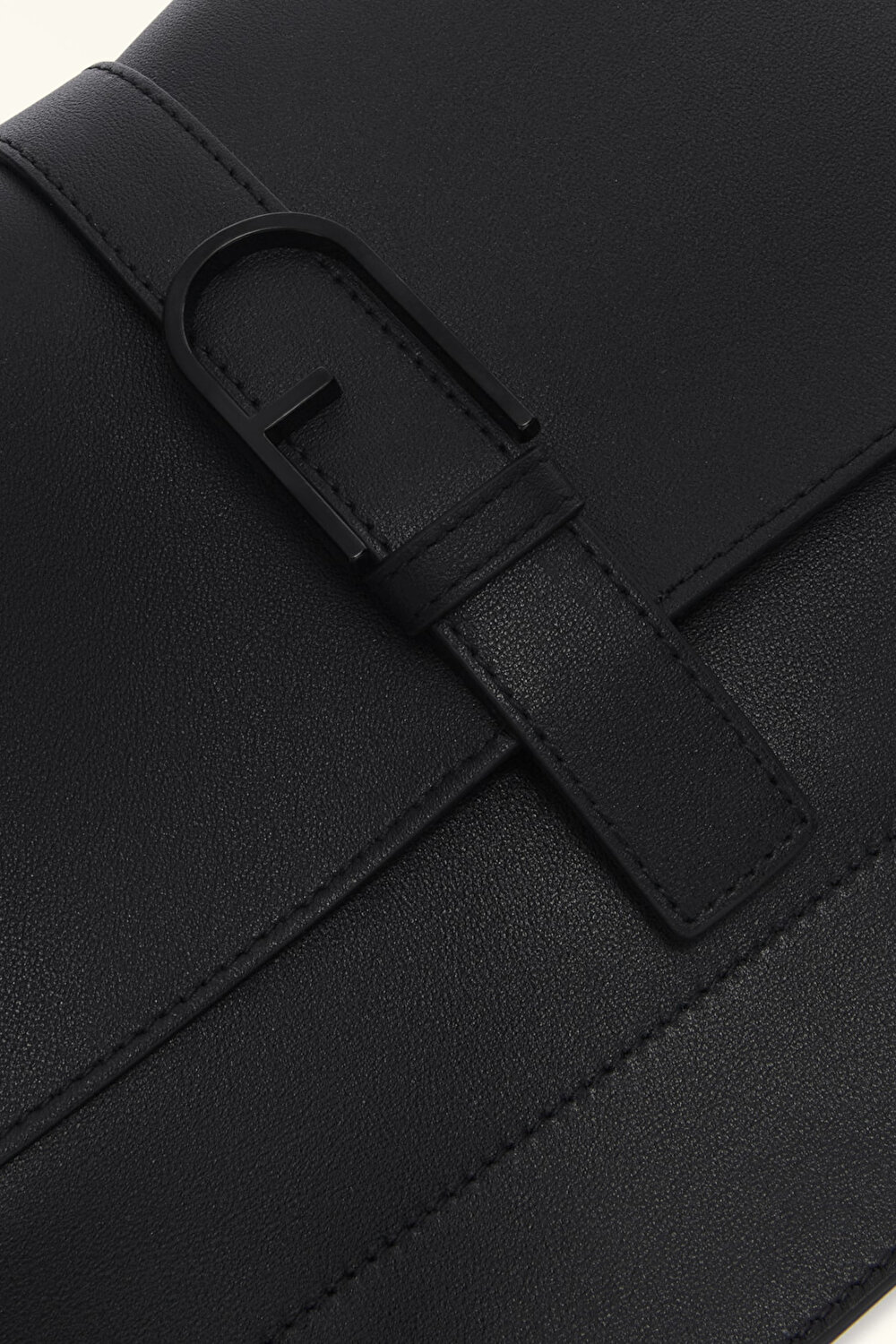 WB01040 FURLA FLOW L TOP HANDLE