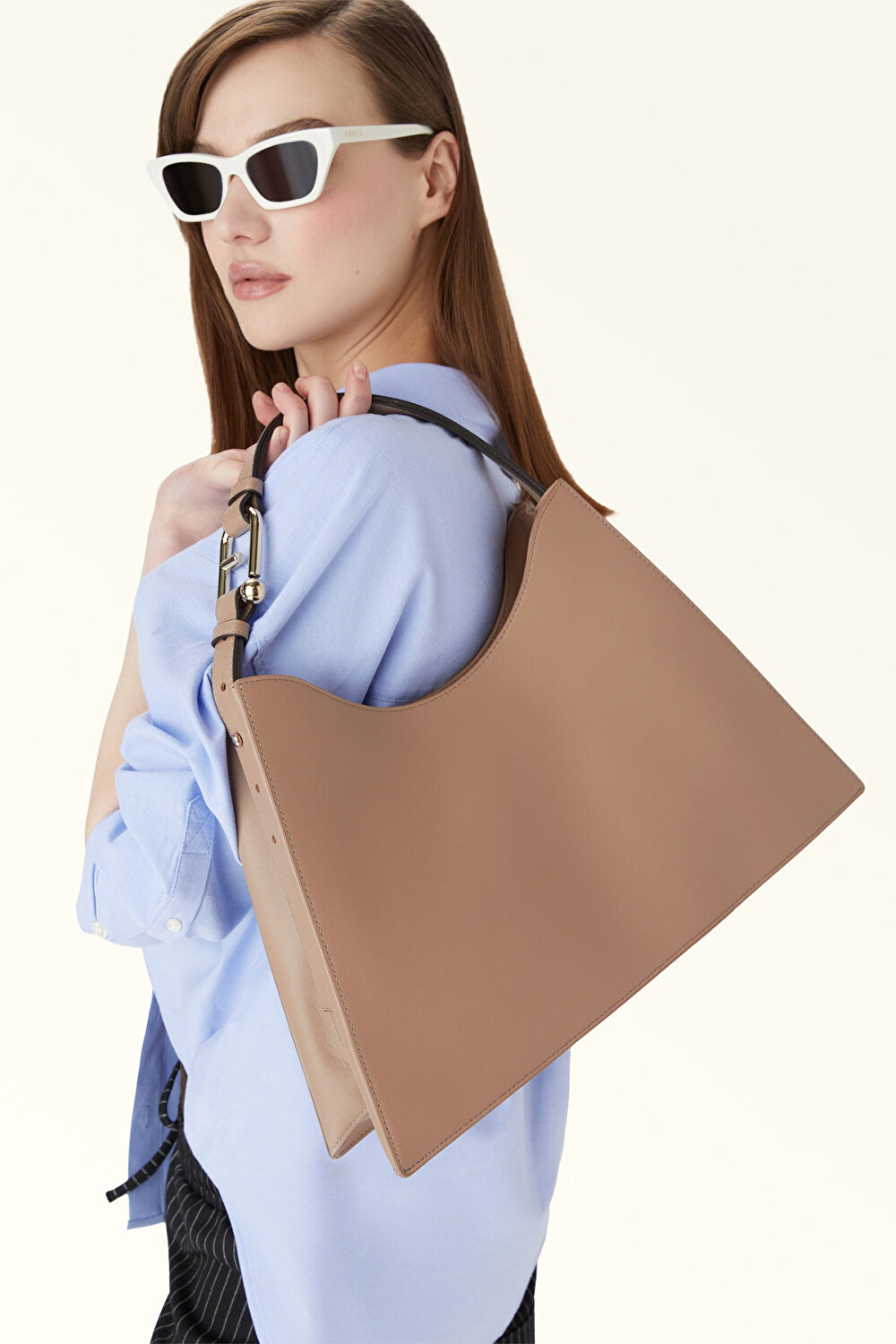 WB01246 FURLA NUVOLA L HOBO