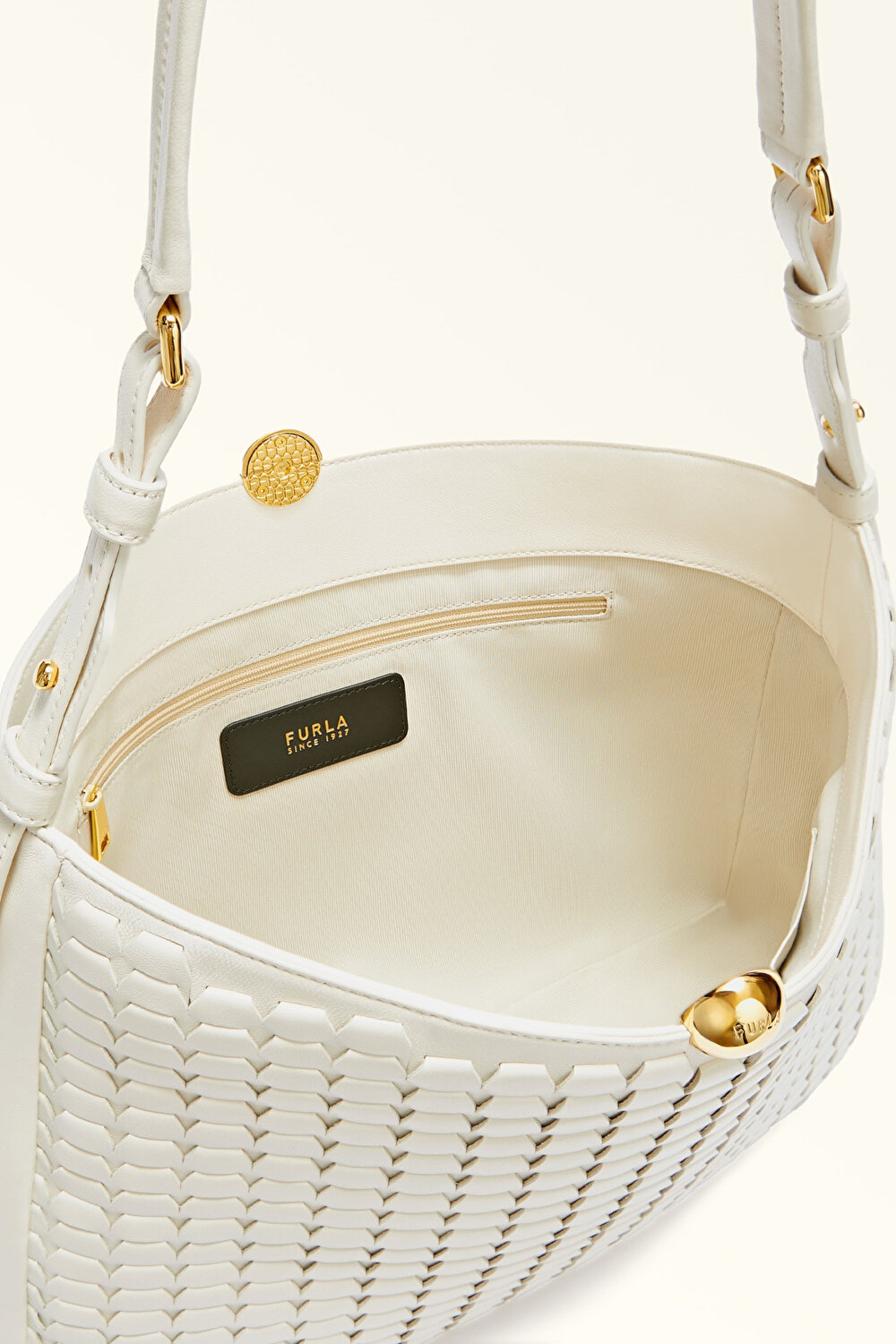 WB01365 FURLA SFERA SOFT L SHOULDER BA