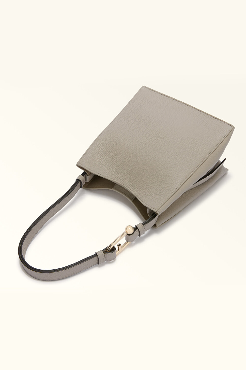 WB01373 FURLA NUVOLA MINI BUCKET BAG 2