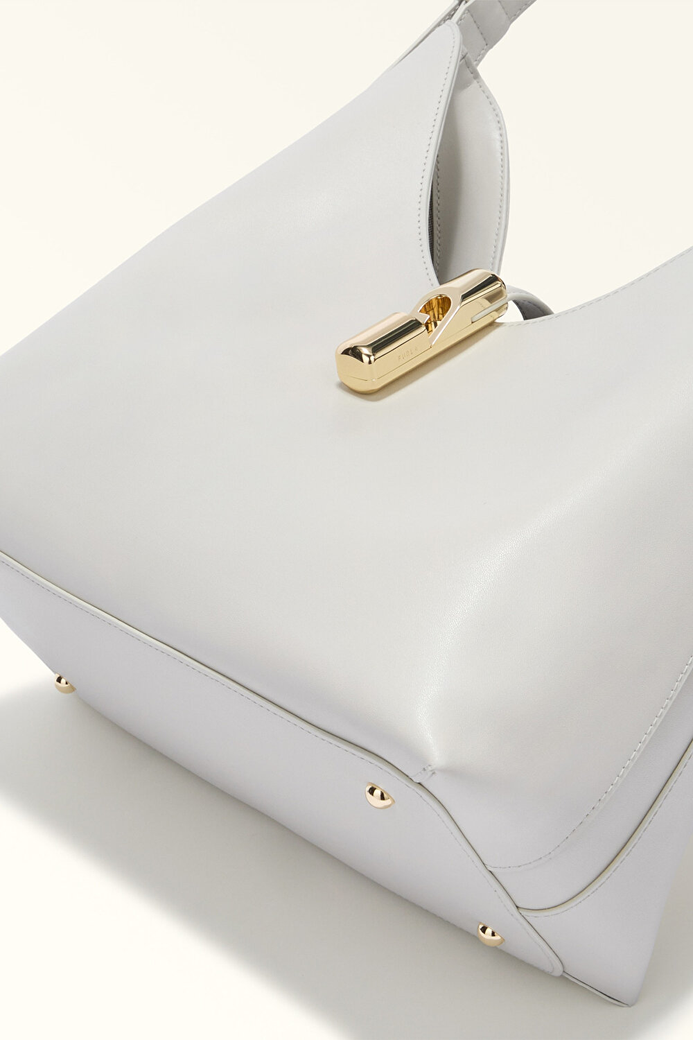 WB01499 FURLA GOCCIA M HOBO
