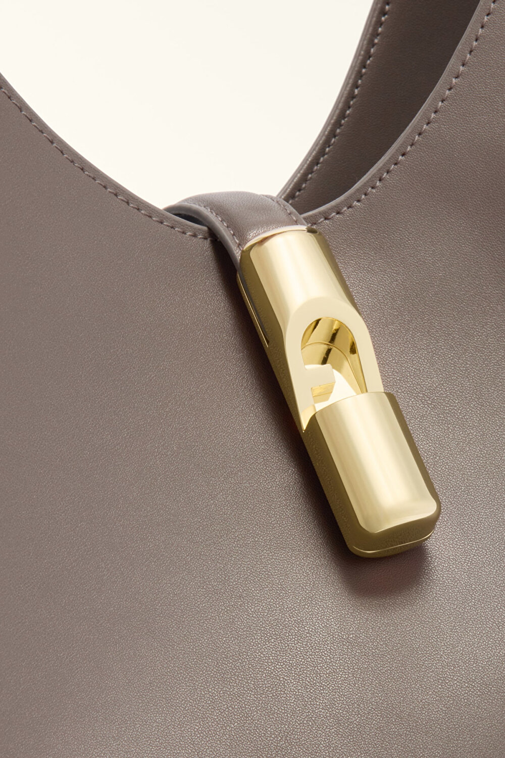 WB01499 FURLA GOCCIA M HOBO