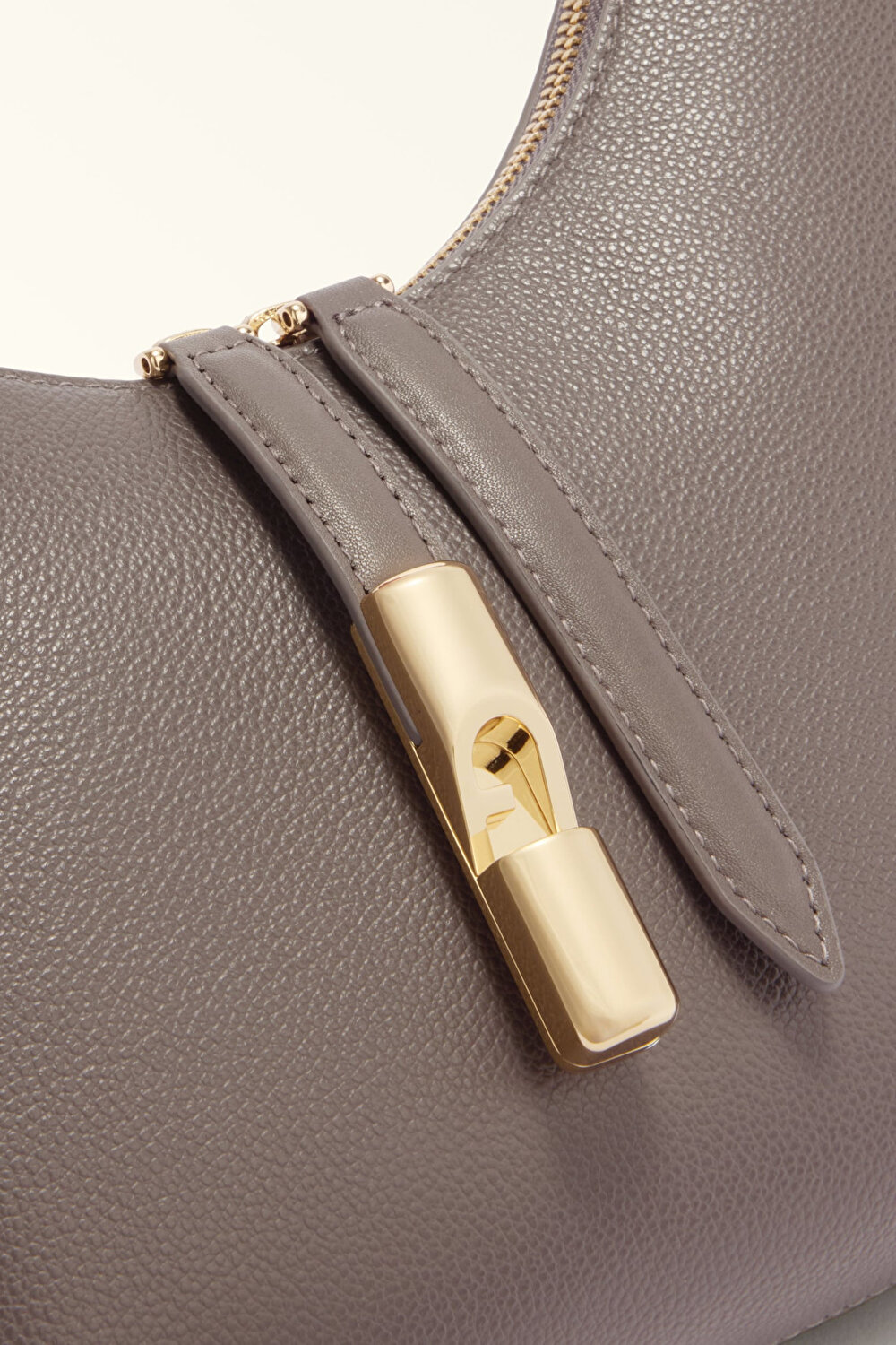 WB01500 FURLA GOCCIA S SHOULDER BAG