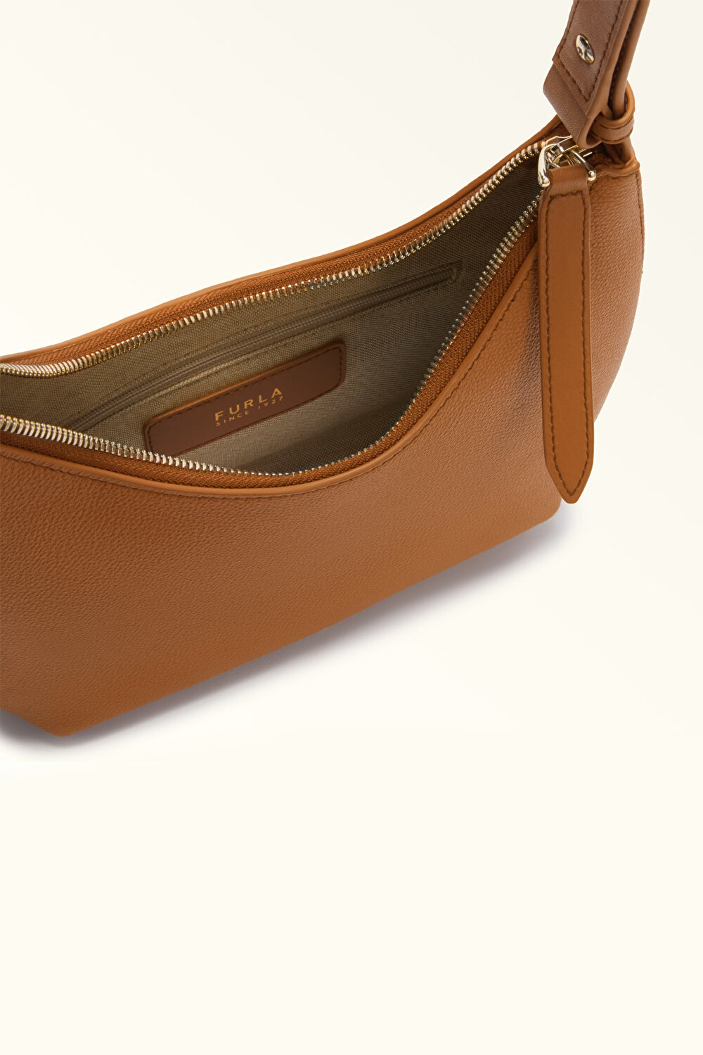 WB01500 FURLA GOCCIA S SHOULDER BAG