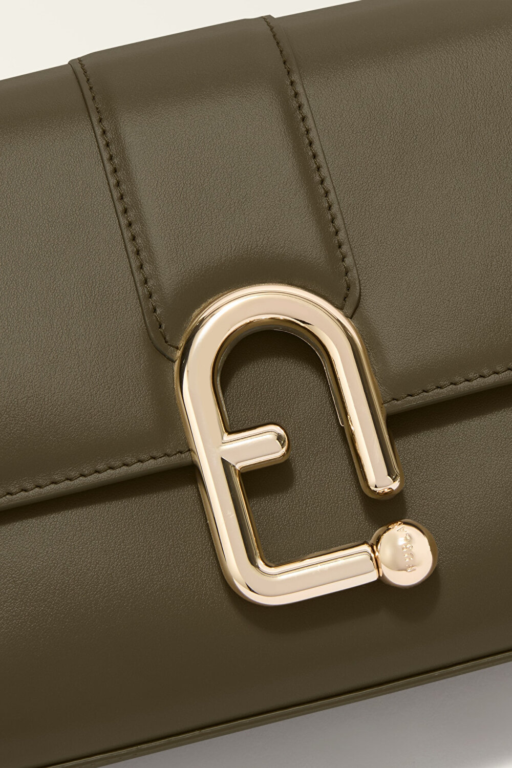 WB01683 FURLA URBAN  S CROSSBODY 22