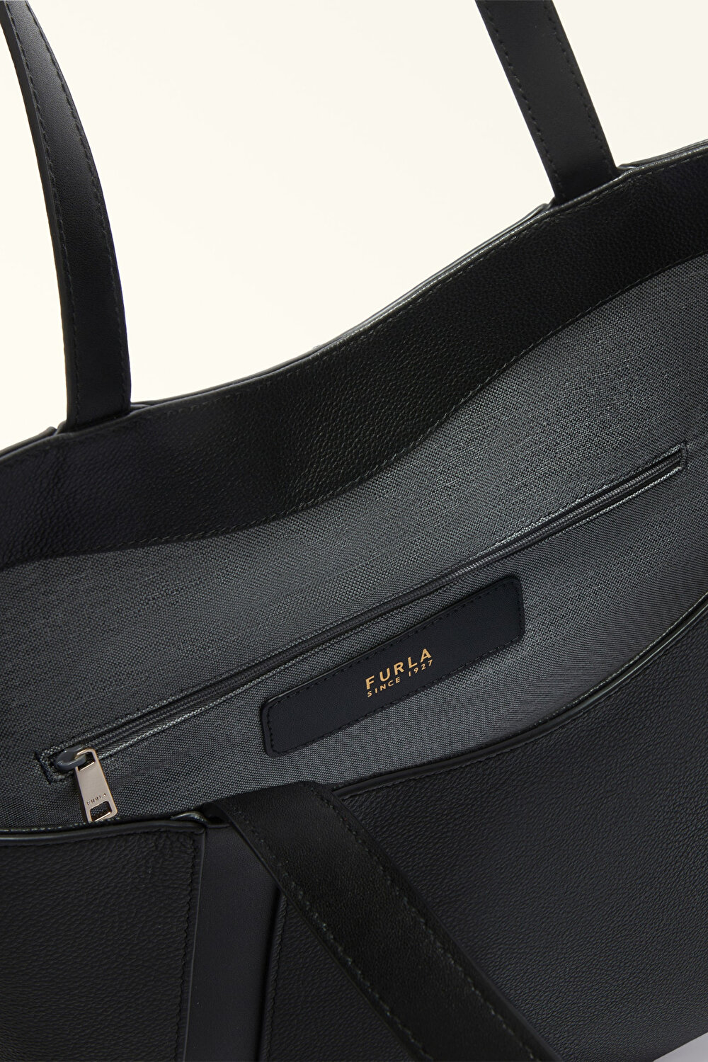 WB01788 FURLA GOCCIA L TOTE