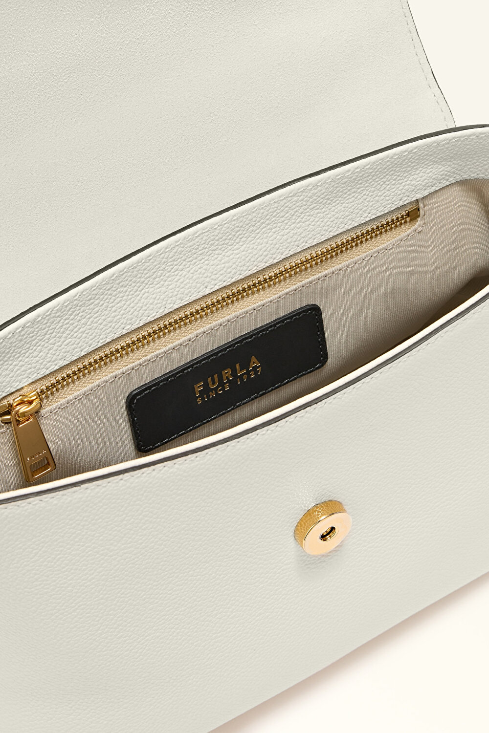 WB01882 FURLA MOONLIGHT S TOP HANDLE