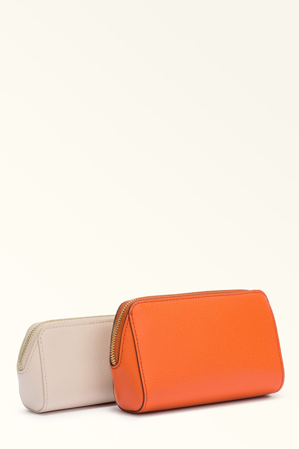 WE00453 FURLA CAMELIA M COSMETIC CASE