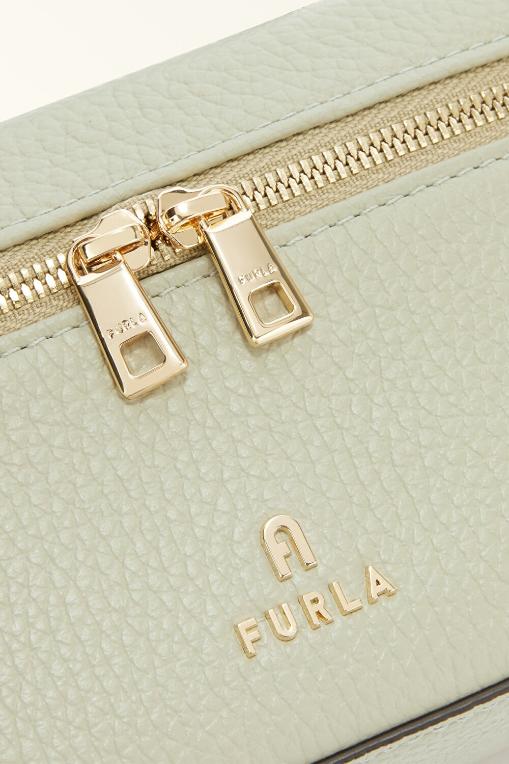 WE00625 FURLA CAMELIA MICRO VANITY CAS