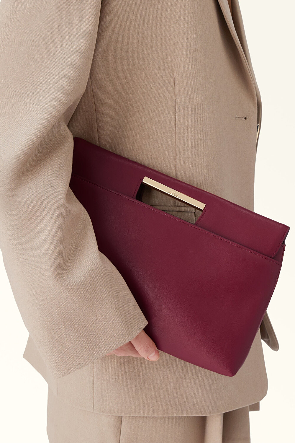 WE00644 FURLA GIADA POUCH