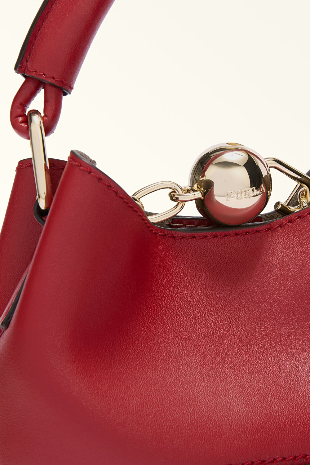 WE00832 FURLA SFERA MINI BUCKET