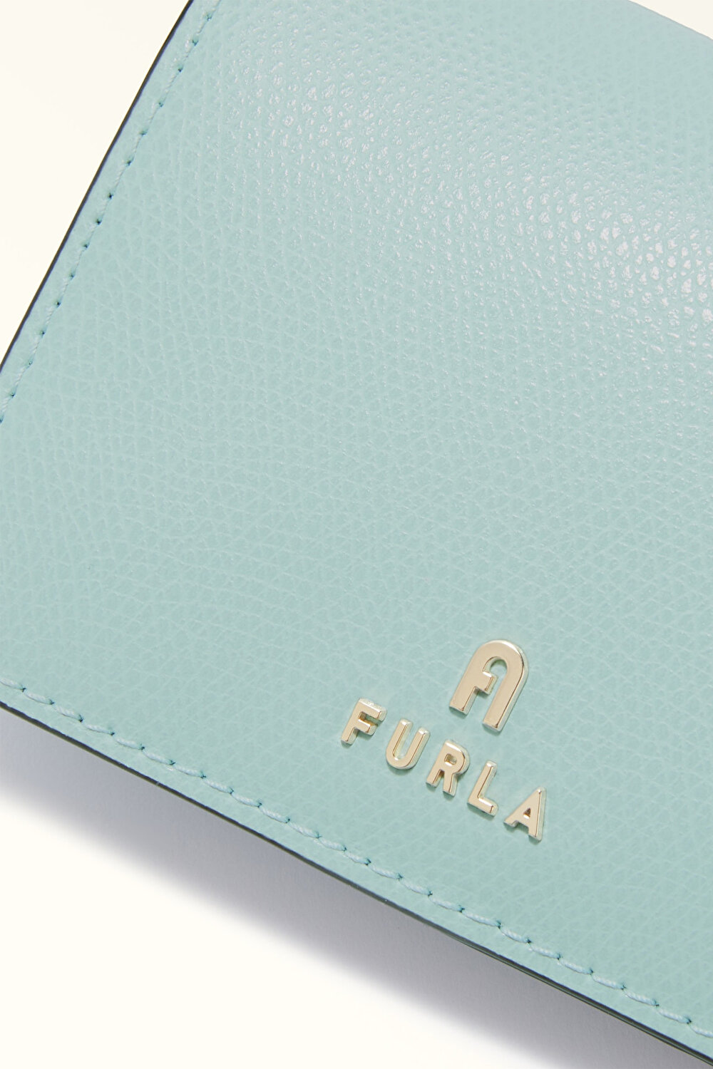 WP00304 FURLA CAMELIA S COMPACT WALLET