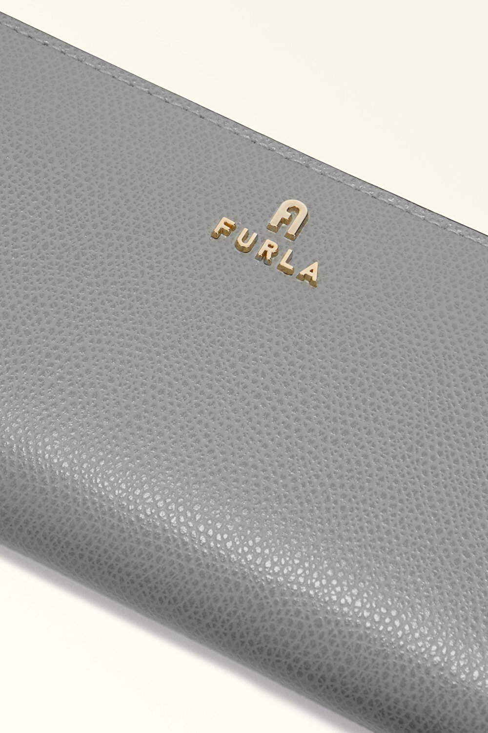 WP00313 FURLA CAMELIA L ZIP AROUND SLI