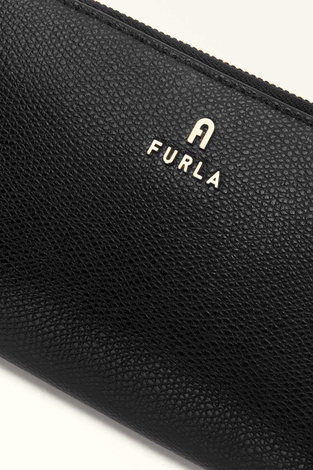 WP00313 FURLA CAMELIA L ZIP AROUND SLI