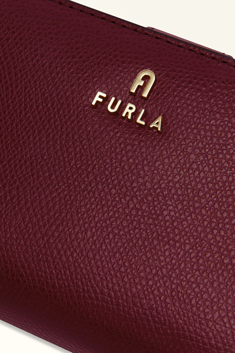 WP00314 FURLA CAMELIA M COMPACT WALLET