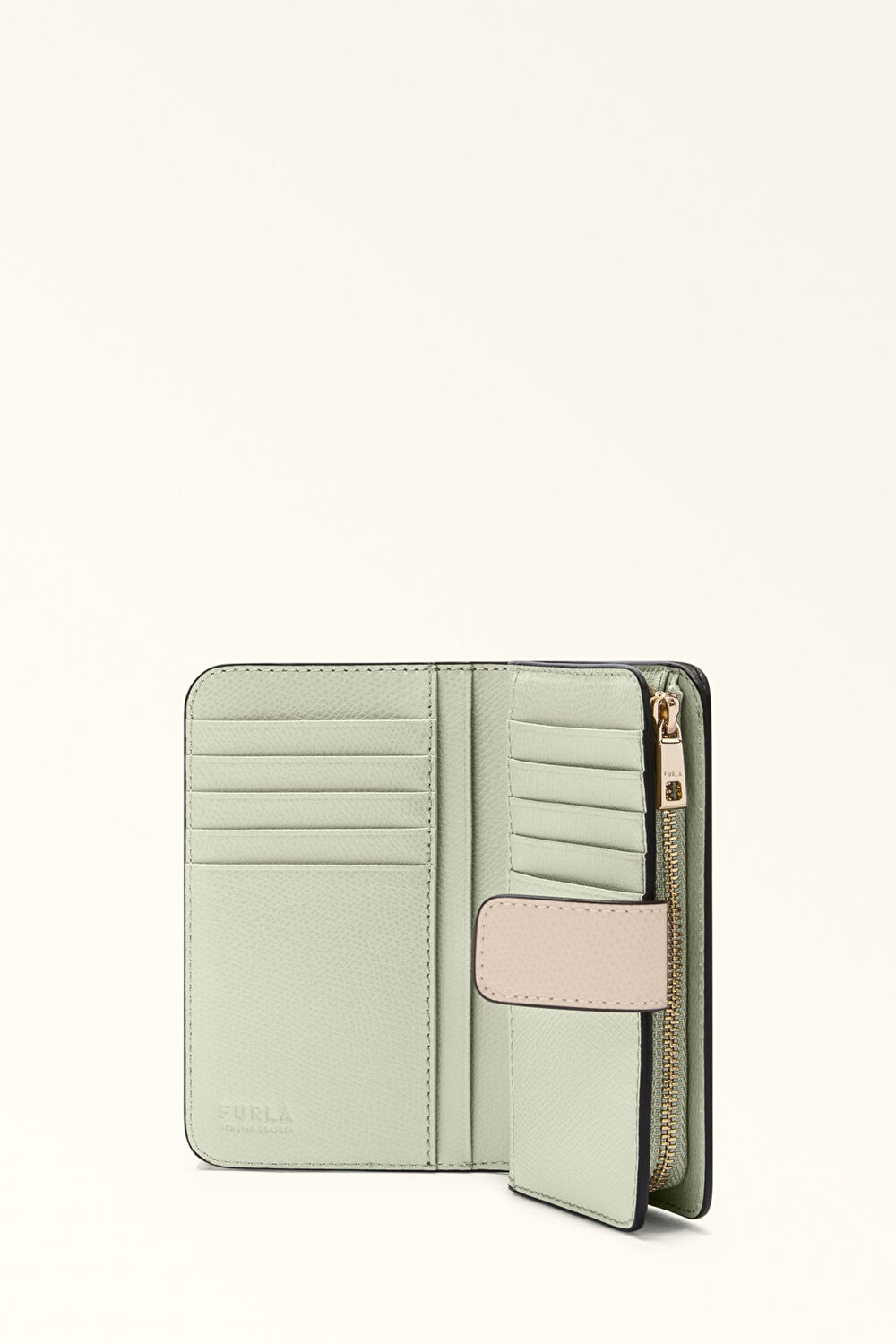 WP00314 FURLA CAMELIA M COMPACT WALLET