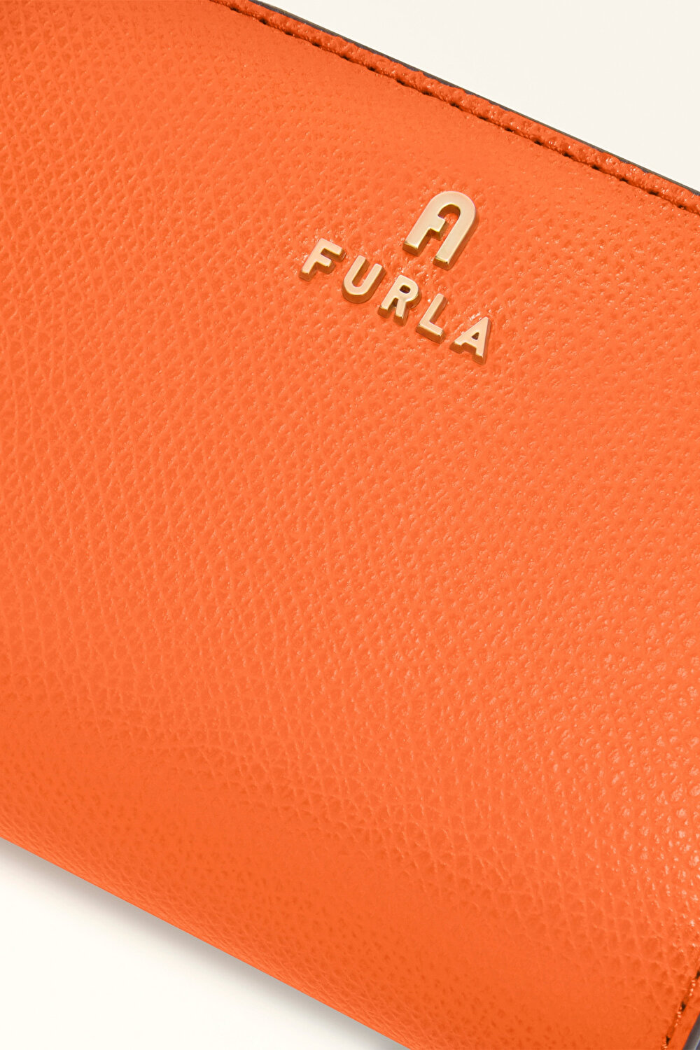 WP00315 FURLA CAMELIA S COMPACT WALLET