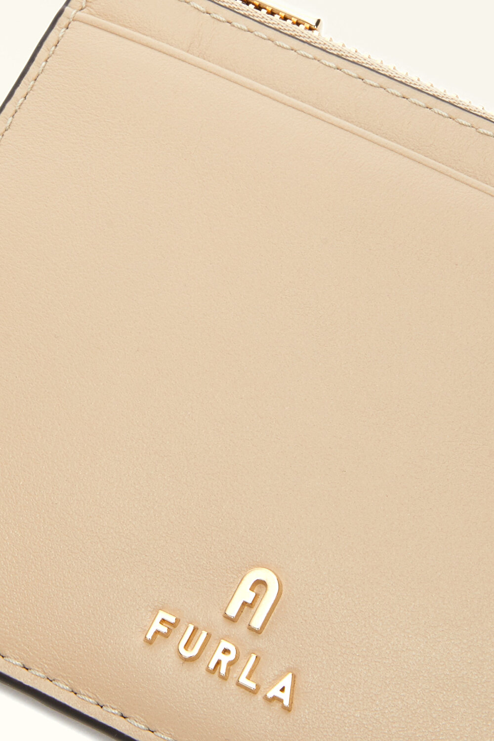 WP00407 FURLA CAMELIA L CARD CASE