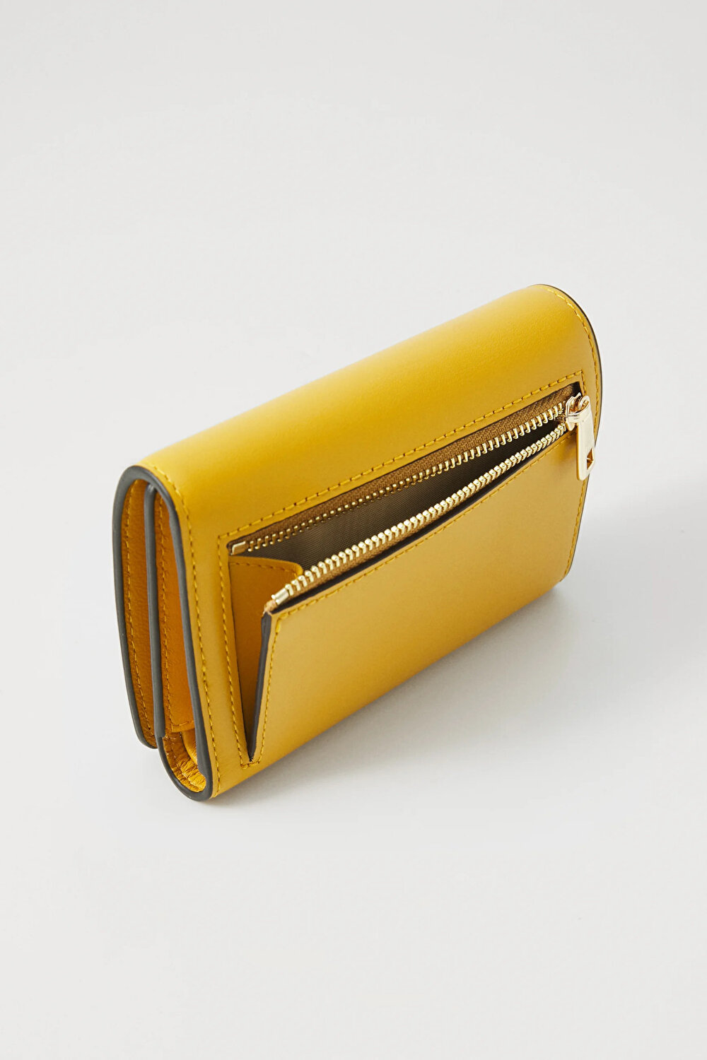 WP00442 FURLA SFERA M COMPACT WALLET