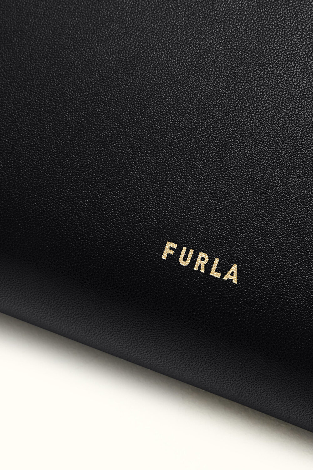 WP00541 FURLA DOTS S COMPACT WALLET