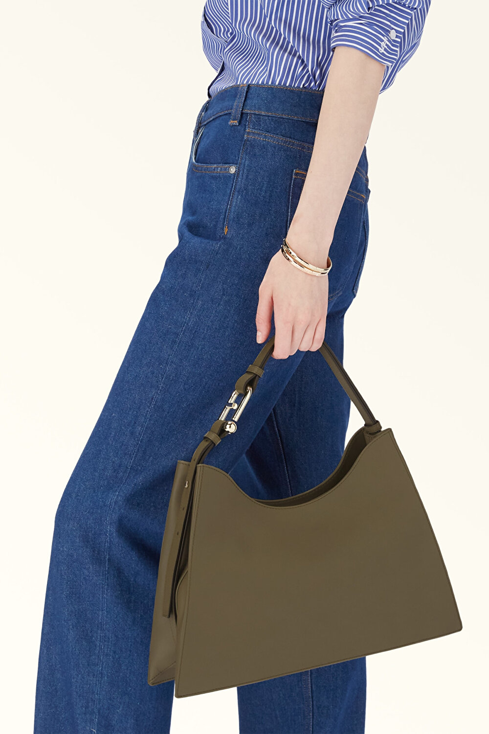 WB01246 FURLA NUVOLA L HOBO