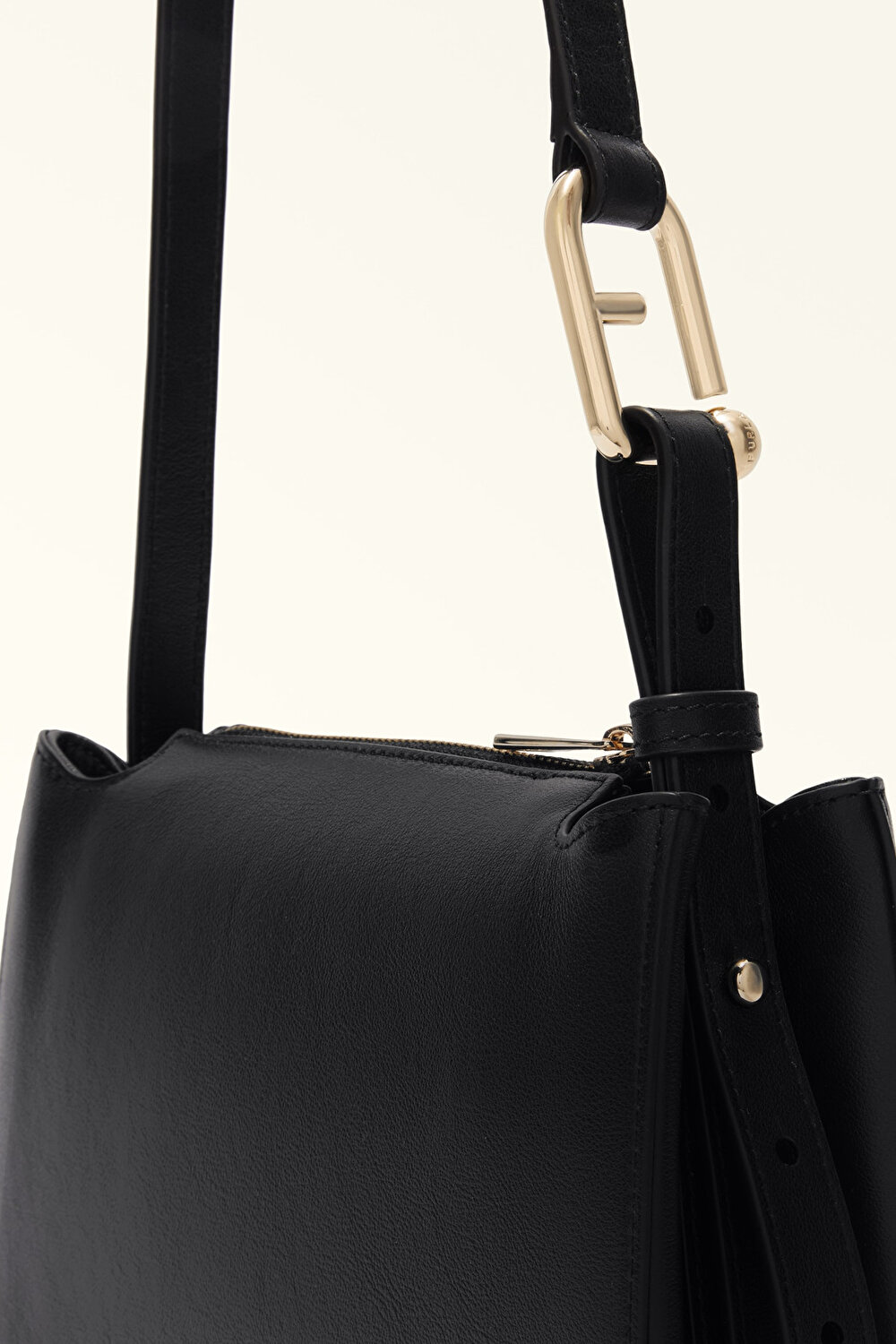 WB01275 FURLA NUVOLA S CROSSBODY