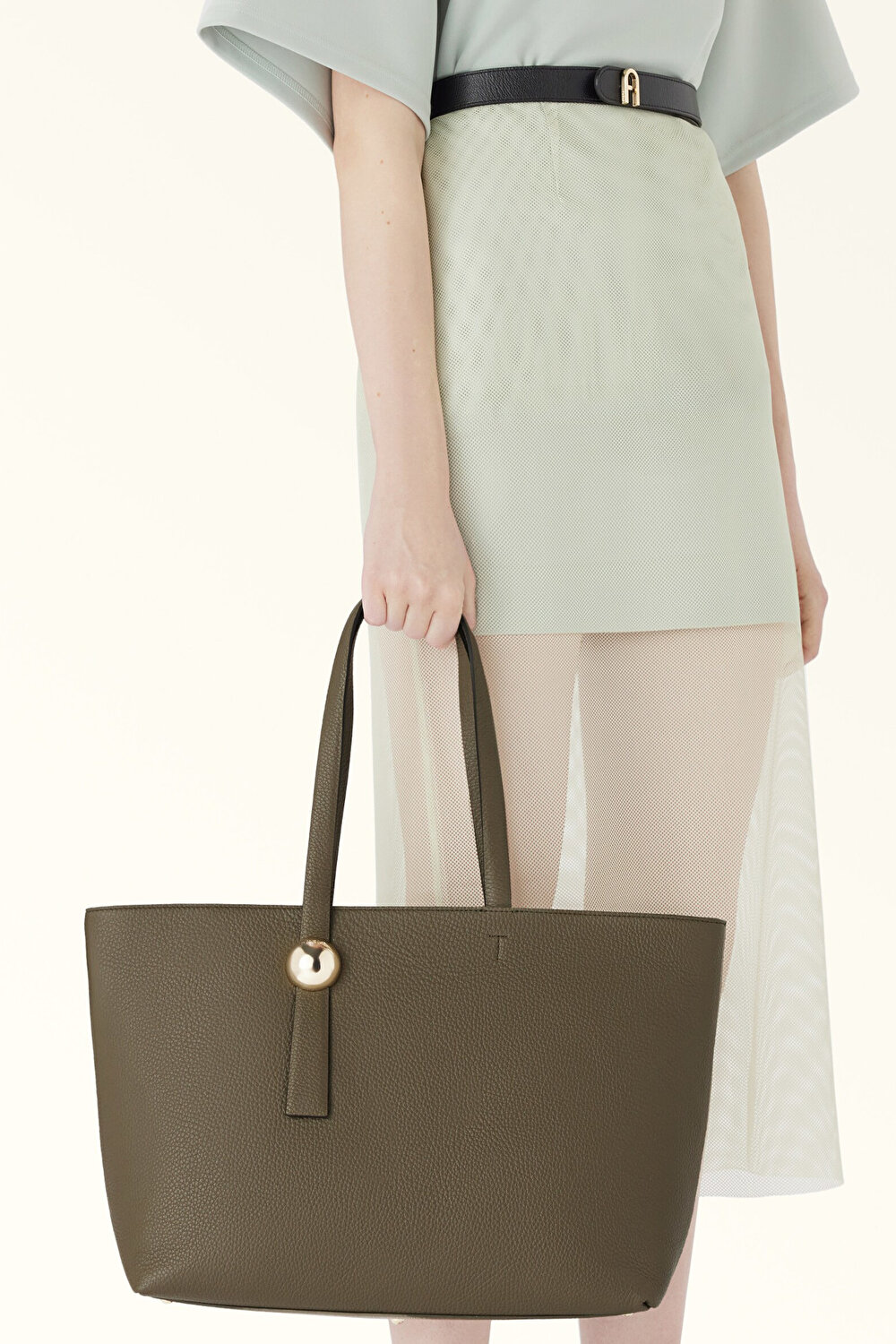 WB01353 FURLA SFERA L TOTE