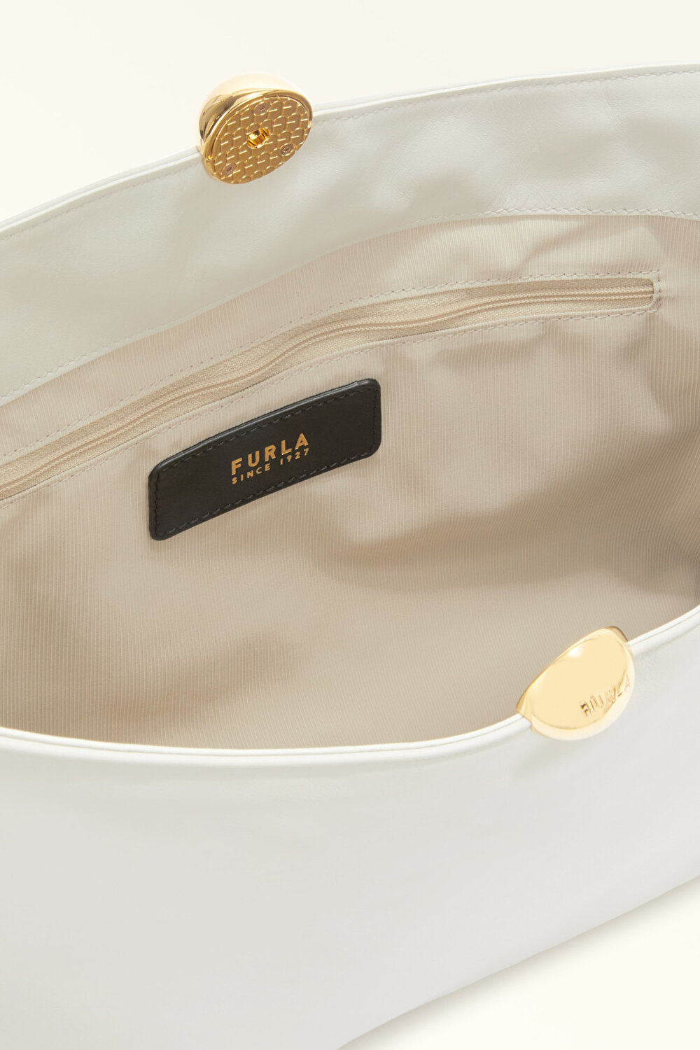 WB01365 FURLA SFERA SOFT L SHOULDER BA