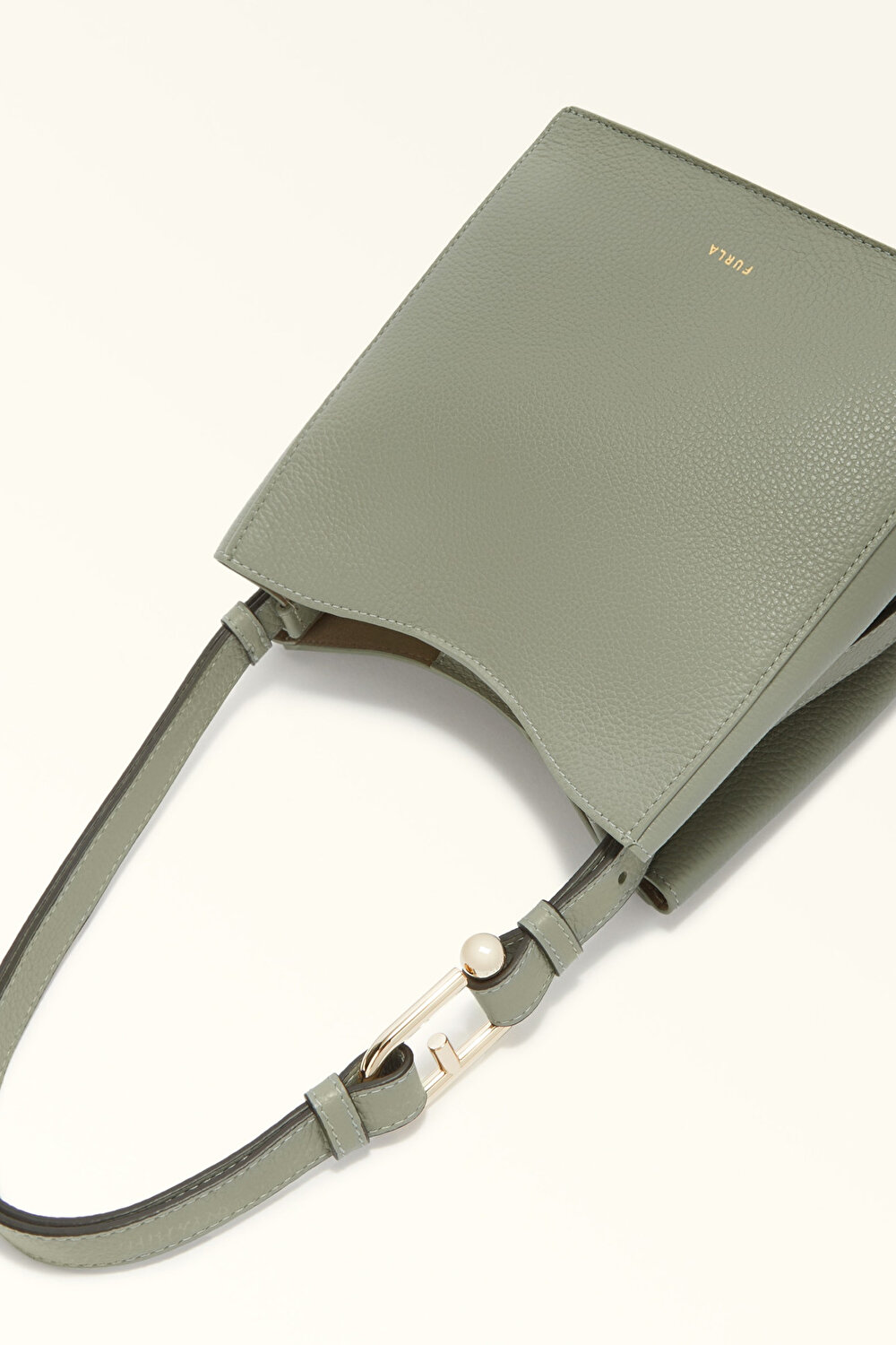 WB01373 FURLA NUVOLA MINI BUCKET BAG 2
