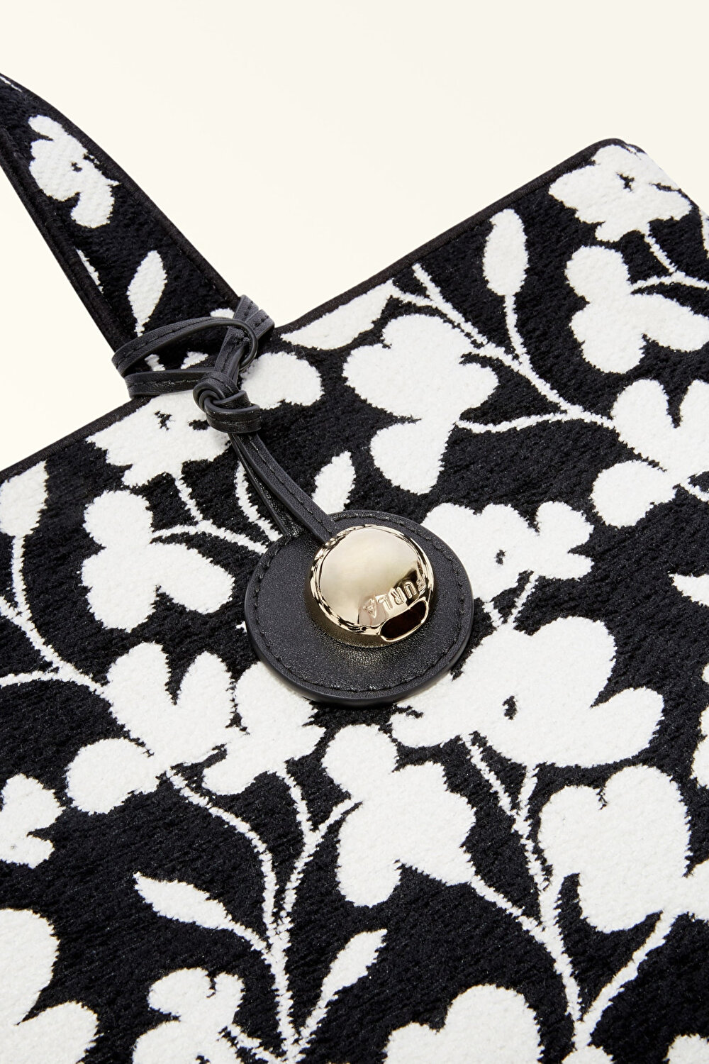 WB01407 FURLA ALISSA L TOTE