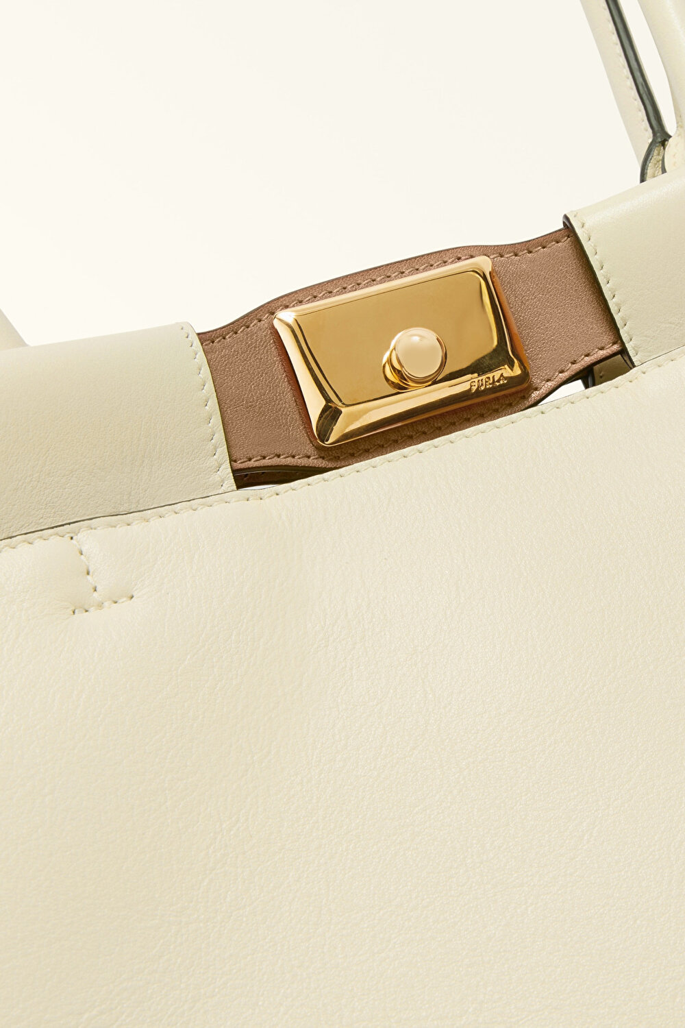 WB01462 FURLA IRIS L TOTE