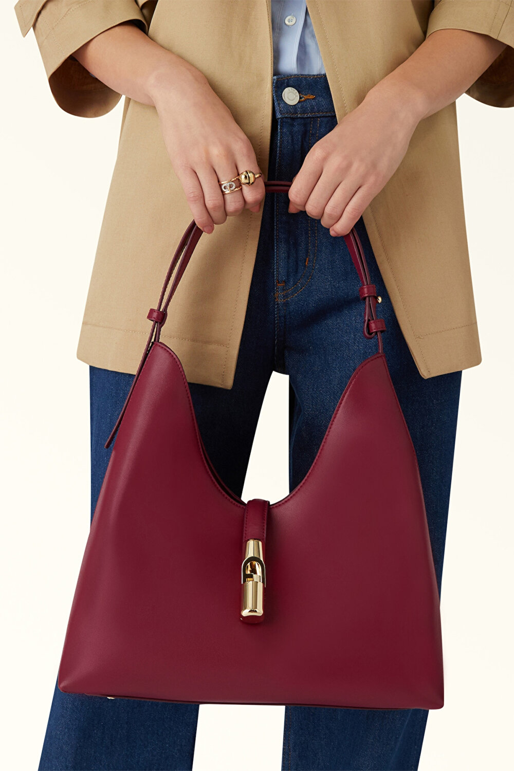 WB01499 FURLA GOCCIA M HOBO
