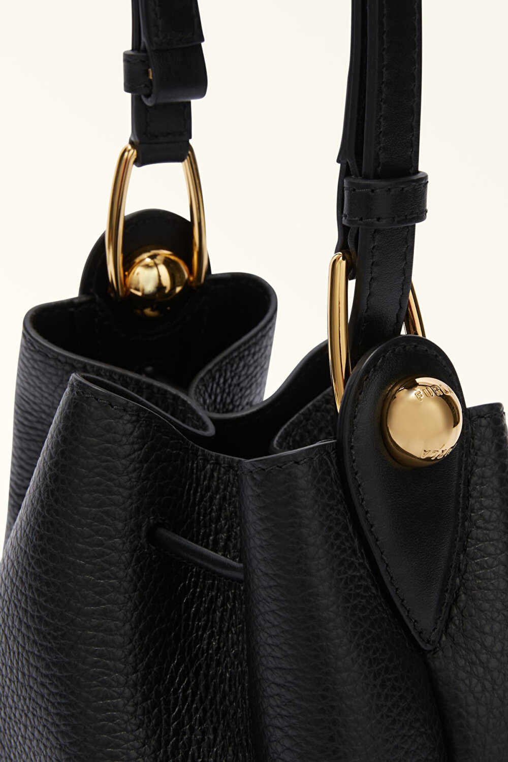 WB01514 FURLA SFERA MINI BUCKET BAG