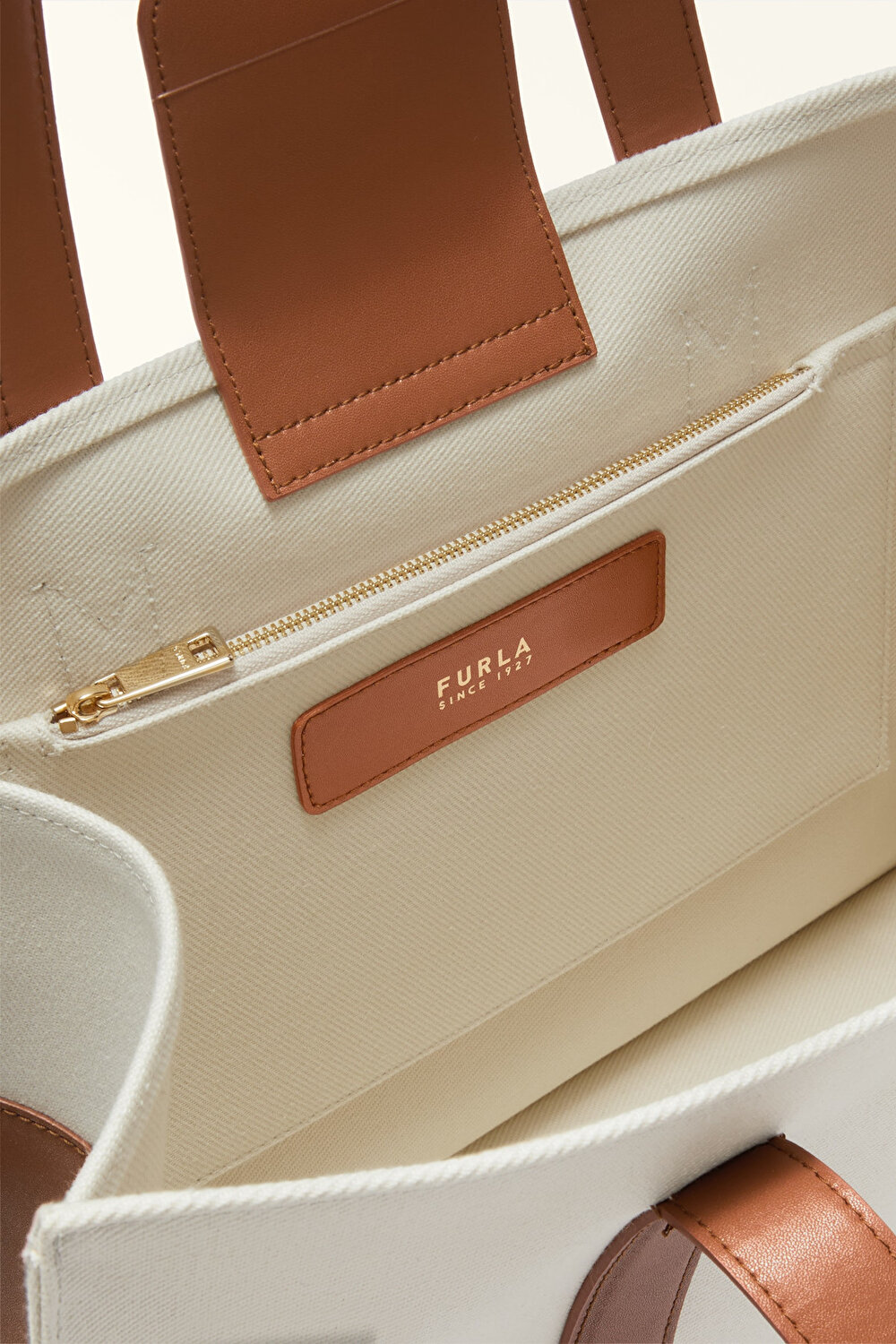 WB01555 FURLA BAIA XL TOTE