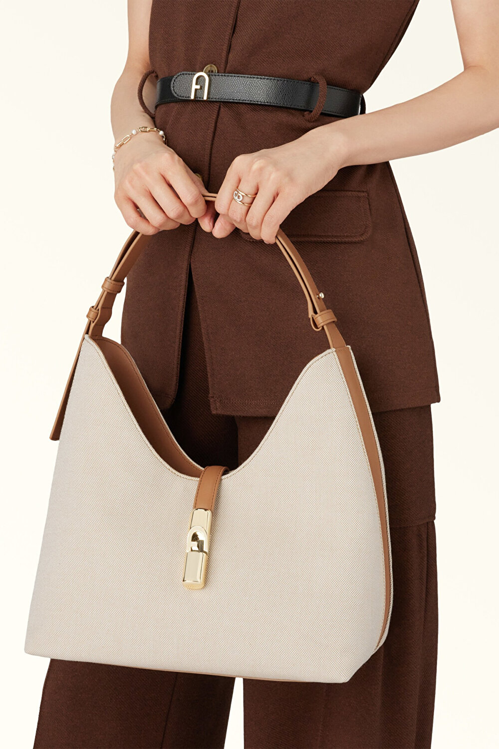 WB01633 FURLA GOCCIA M HOBO
