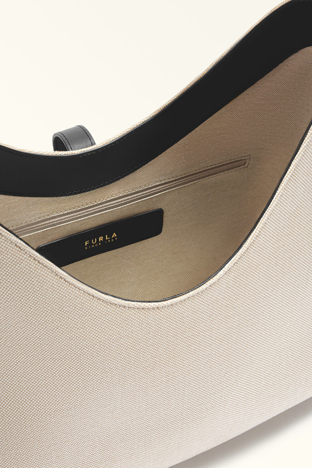 WB01633 FURLA GOCCIA M HOBO