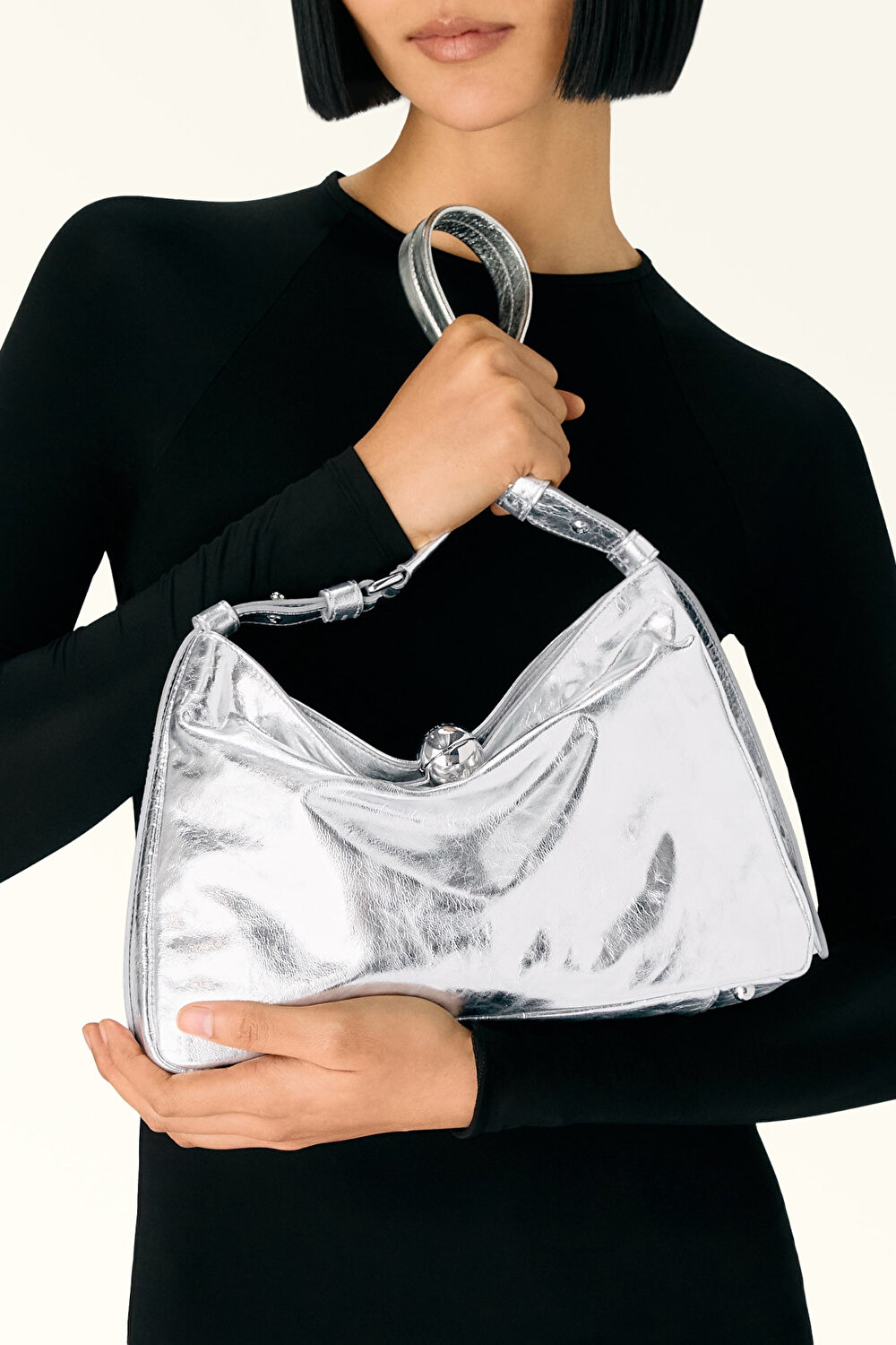 WB01640 FURLA SFERA SOFT M SHOULDER BA