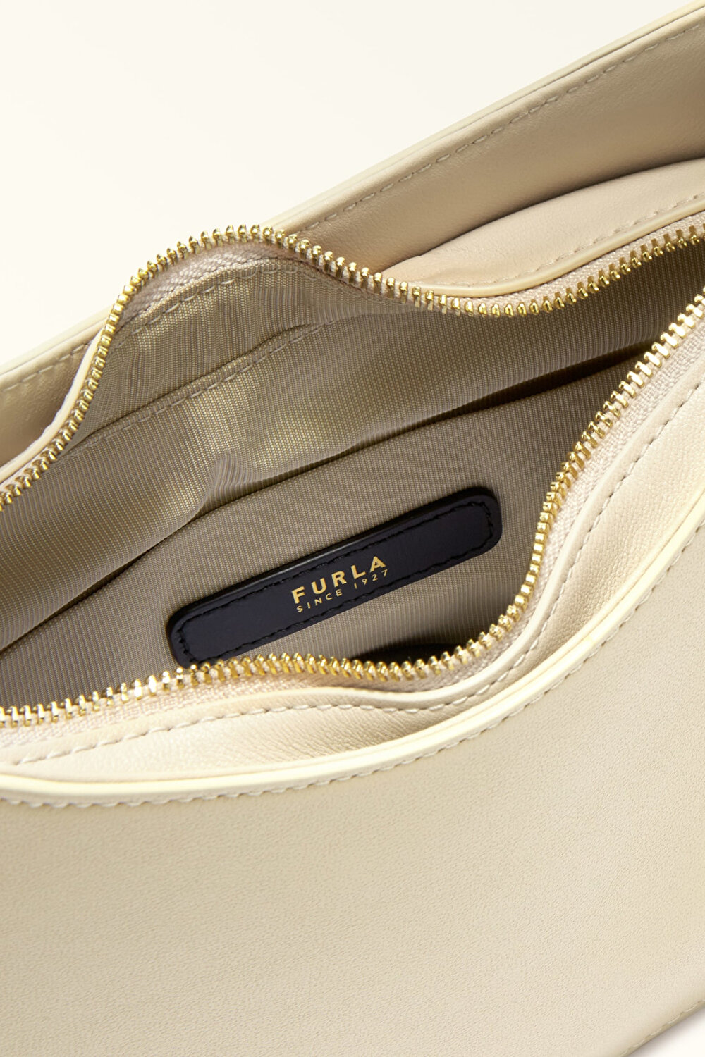 WE00661 FURLA NUVOLA MINI SHOULDER BAG