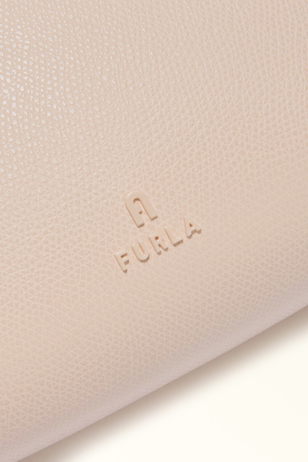 WE00774 MYFURLA MINI CROSSBODY CLUTCH