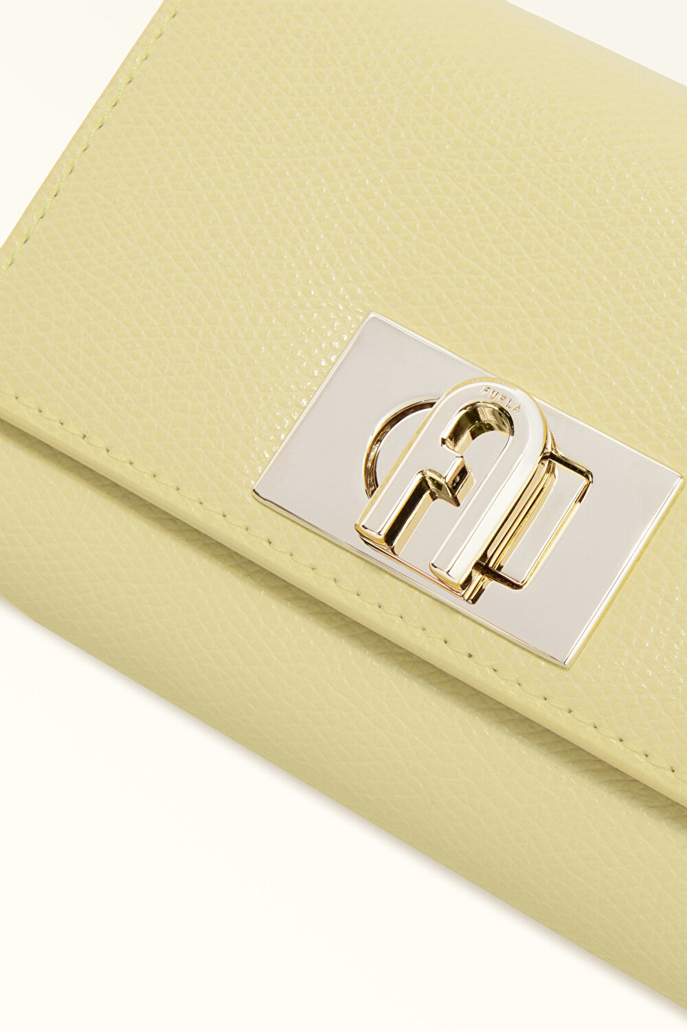 WP00225 FURLA 1927 M COMPACT WALLET
