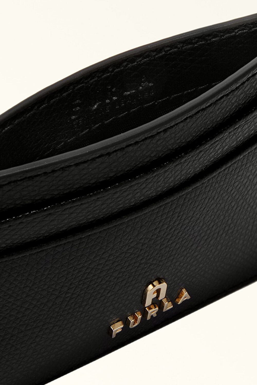 WP00305 FURLA CAMELIA S CARD CASE