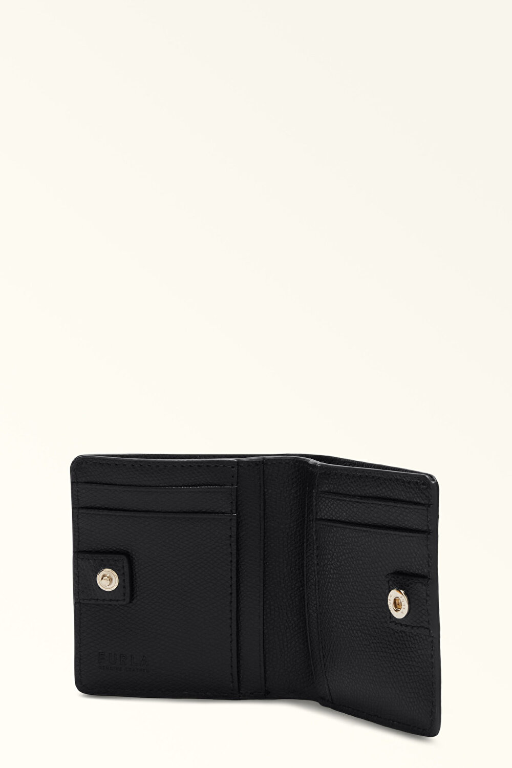 WP00308 FURLA CAMELIA S COMPACT WALLET BIFOLD